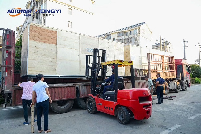 LNG低溫鶴管防旋轉(zhuǎn)設(shè)備內(nèi)浮盤頂罐罐壁板間如何連接？